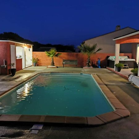 Villa Elegante A Carcassonne Avec Jardin Et Jacuzzi Ngoại thất bức ảnh