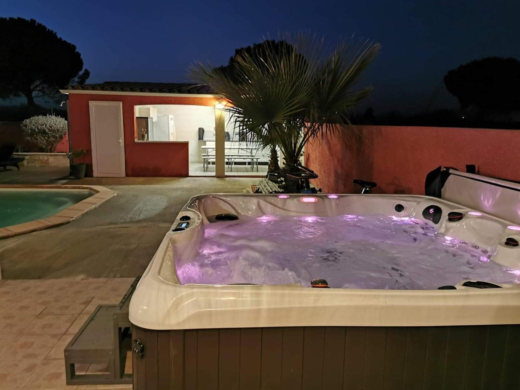 Villa Elegante A Carcassonne Avec Jardin Et Jacuzzi Ngoại thất bức ảnh