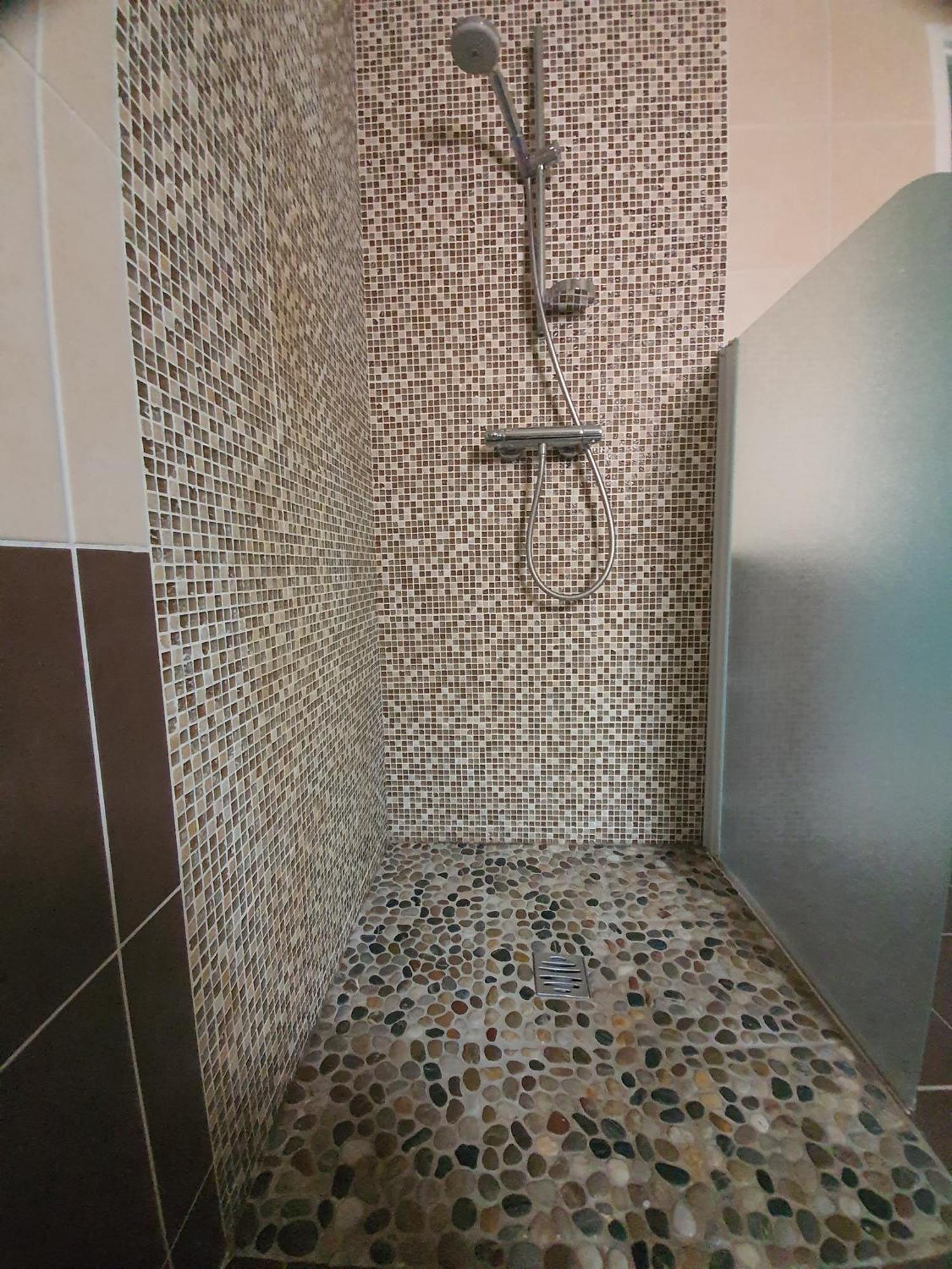 Villa Elegante A Carcassonne Avec Jardin Et Jacuzzi Ngoại thất bức ảnh